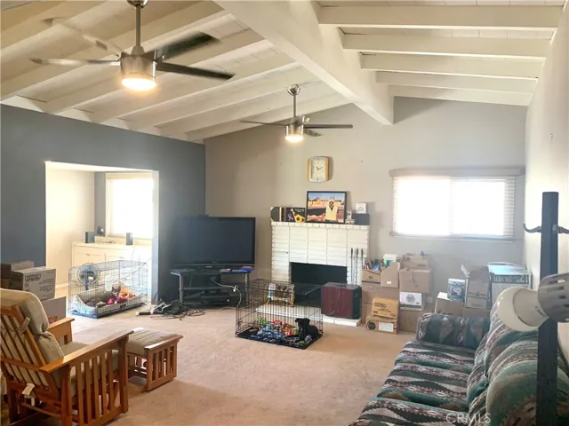Living room.
