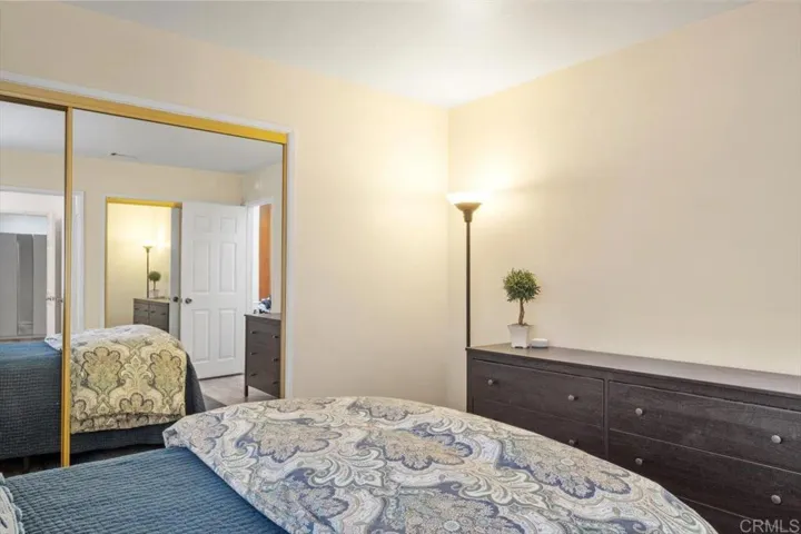 29821 Circle R Creek Lane, Escondido, California 92026