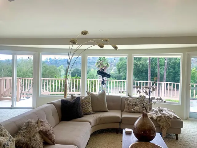 10127 Lake Meadow Ln, Escondido, California 92026