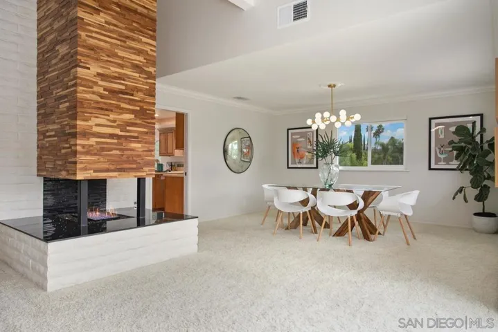 10127 Lake Meadow Ln, Escondido, California 92026
