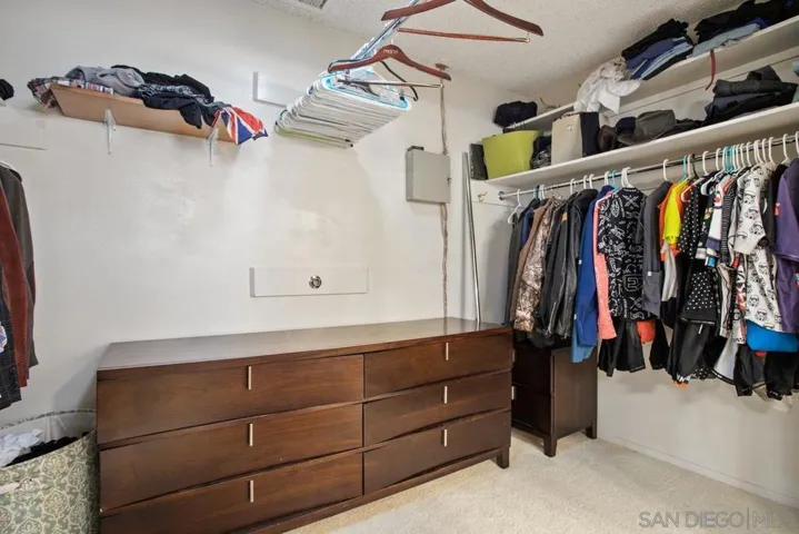 10127 Lake Meadow Ln, Escondido, California 92026