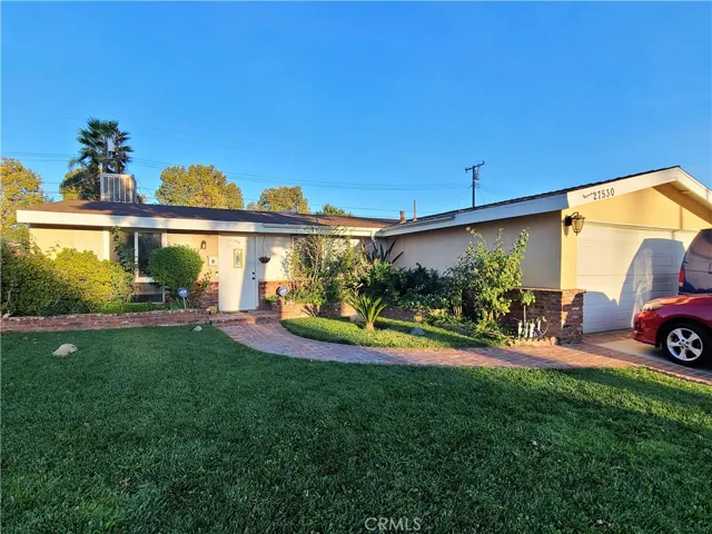 27530 Esterbrook Avenue, Canyon Country, California 91351