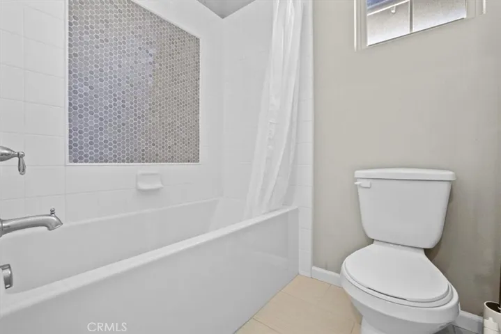 225 Primrose Drive, Lake Forest, California 92610