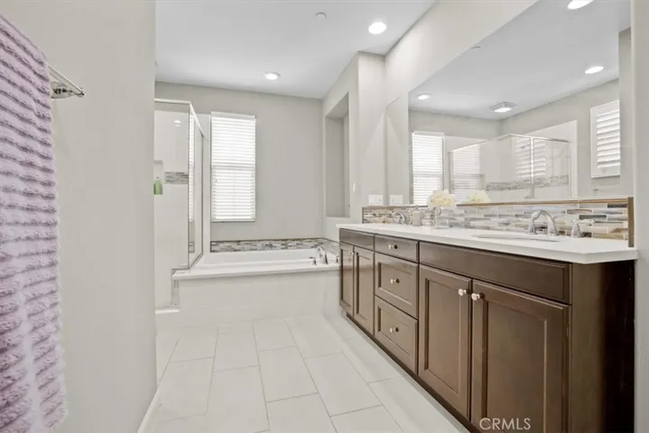 225 Primrose Drive, Lake Forest, California 92610