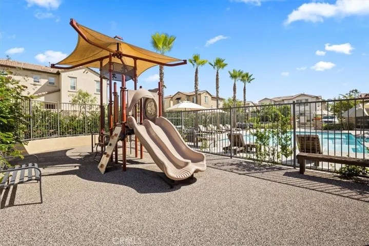 225 Primrose Drive, Lake Forest, California 92610