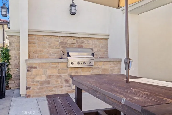225 Primrose Drive, Lake Forest, California 92610
