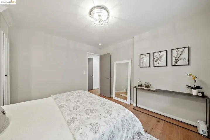 4400 Bridgeview Dr, Oakland, California 94602
