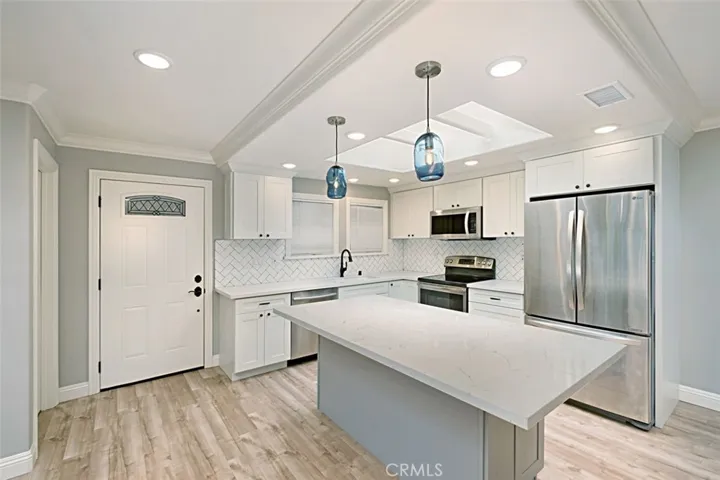 3046 Via Serena S P, Laguna Woods, California 92637