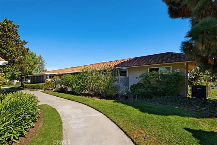 3046 Via Serena S P, Laguna Woods, California 92637