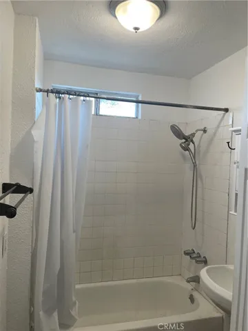 15635 Curtis Avenue, Fontana, California 92336