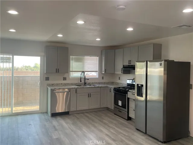 15635 Curtis Avenue, Fontana, California 92336
