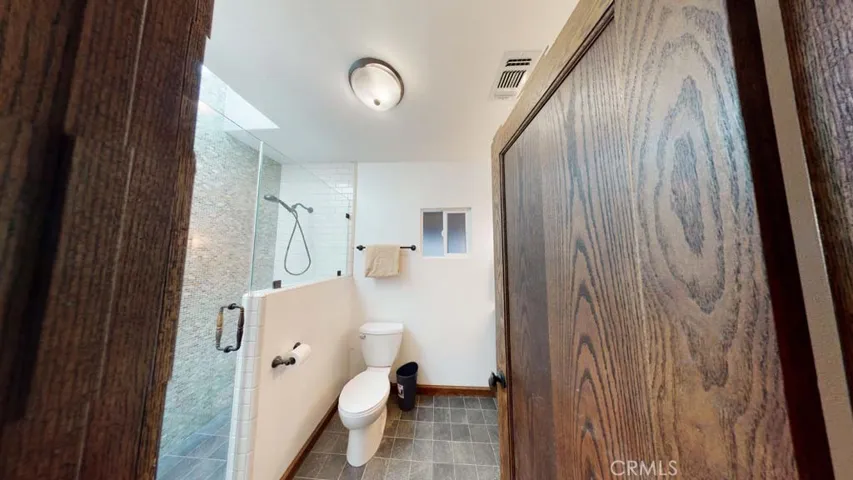 15560 Leadwell Street, Van Nuys, California 91406