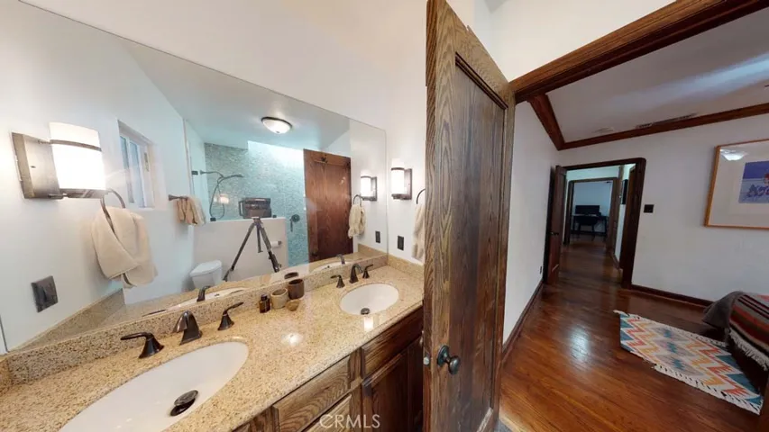 15560 Leadwell Street, Van Nuys, California 91406