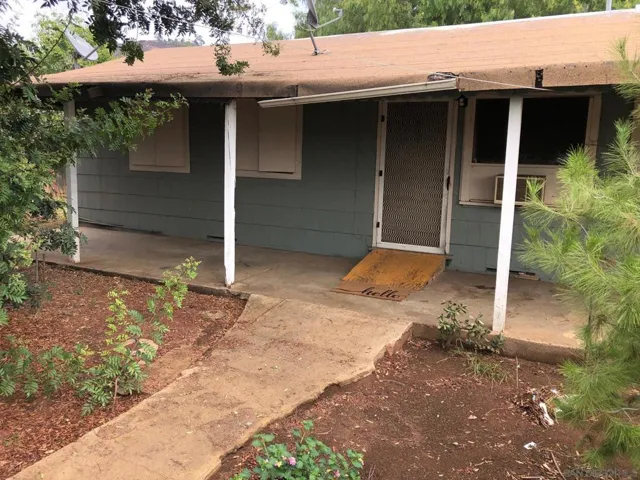 1251 Bates Lane, El Cajon, California 92021