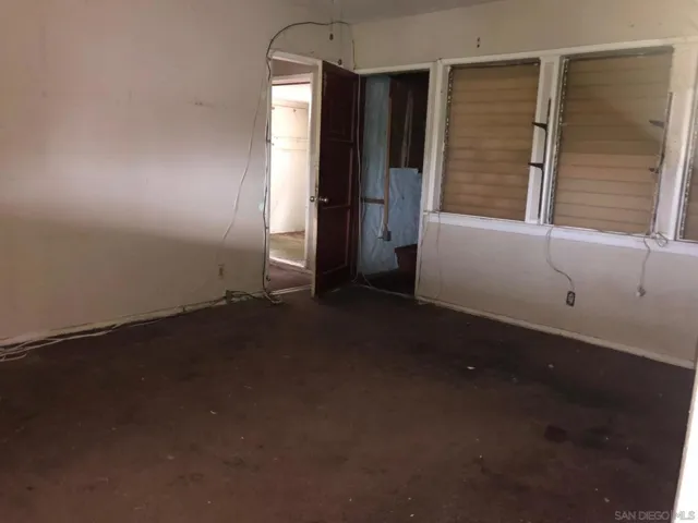 1251 Bates Lane, El Cajon, California 92021