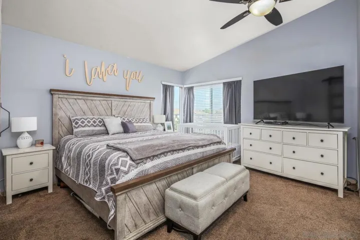 552 Summerholly Dr, San Marcos, California 92078