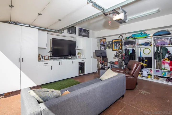 552 Summerholly Dr, San Marcos, California 92078