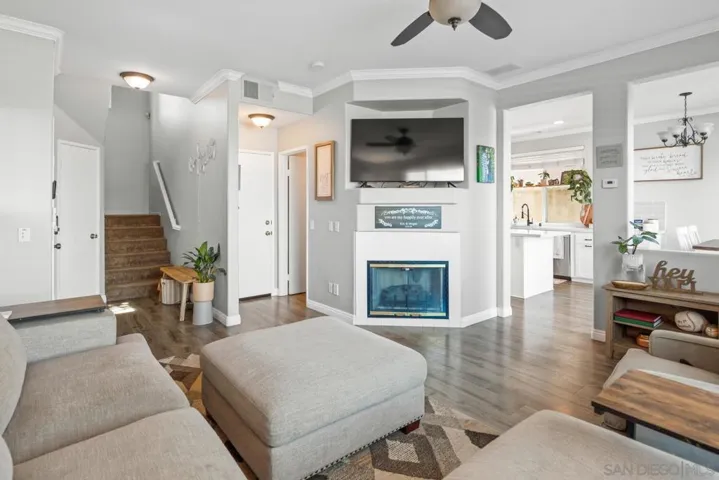 552 Summerholly Dr, San Marcos, California 92078
