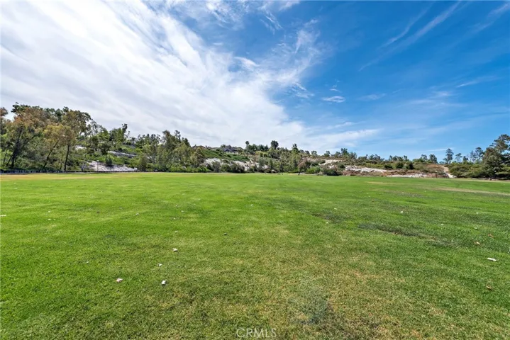 31885 Old Hickory Road, Rancho Santa Margarita, California 92679
