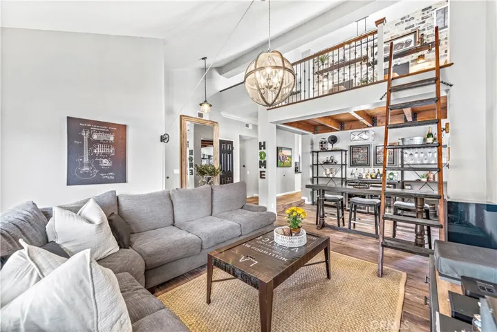 31885 Old Hickory Road, Rancho Santa Margarita, California 92679