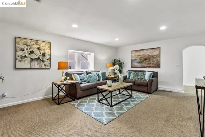 3601 Lakeshore Ave, Oakland, California 94610