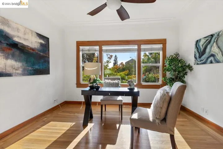 3601 Lakeshore Ave, Oakland, California 94610