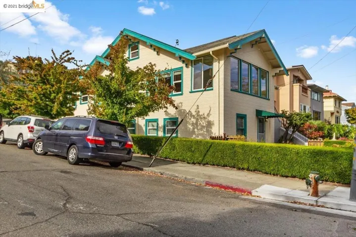 3601 Lakeshore Ave, Oakland, California 94610