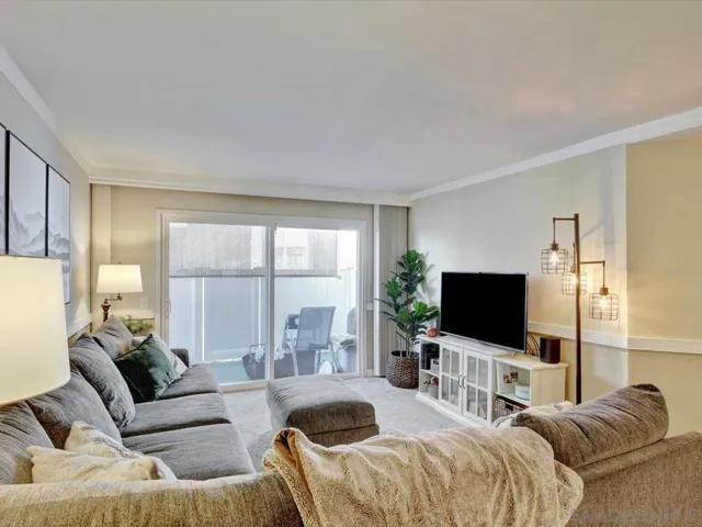 8036 Linda Vista Rd 1 Q, San Diego, California 92111