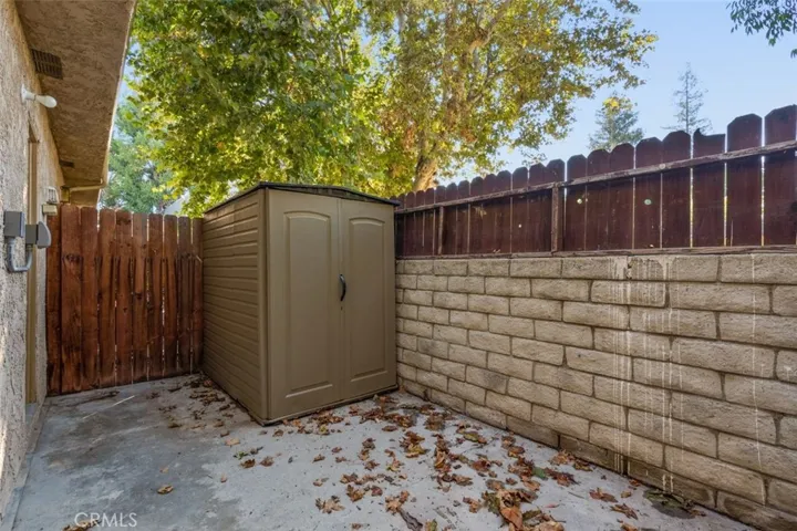 17077 Roscoe Boulevard 8, Northridge, California 91325