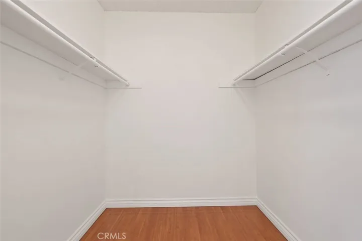 17077 Roscoe Boulevard 8, Northridge, California 91325