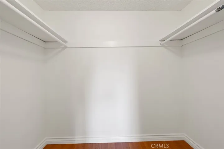 17077 Roscoe Boulevard 8, Northridge, California 91325