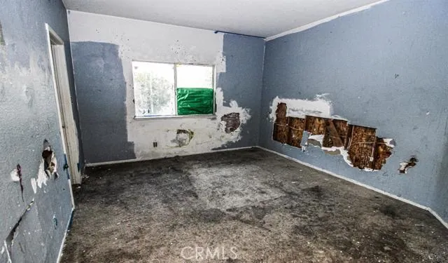 13231 Luna Road, Victorville, California 92392