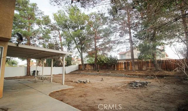 13231 Luna Road, Victorville, California 92392