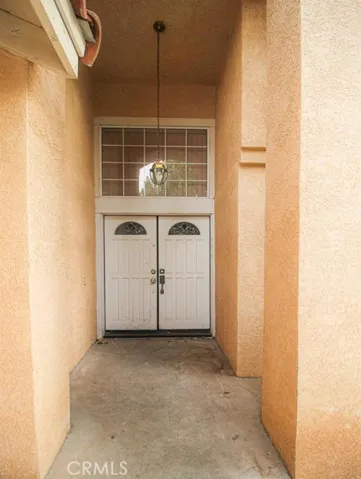 13231 Luna Road, Victorville, California 92392