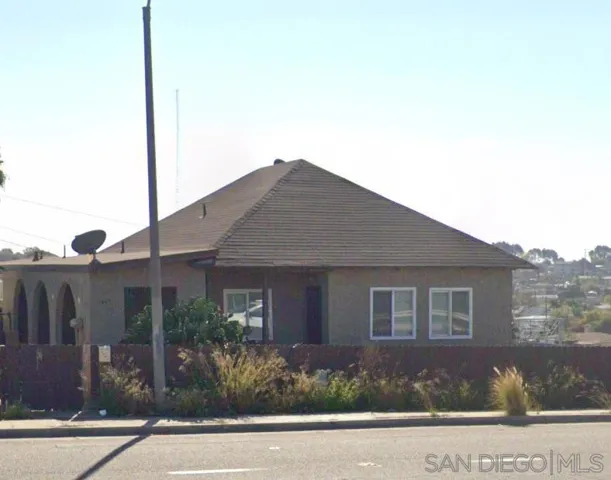 3445 Ocean View Blvd, San Diego, California 92113