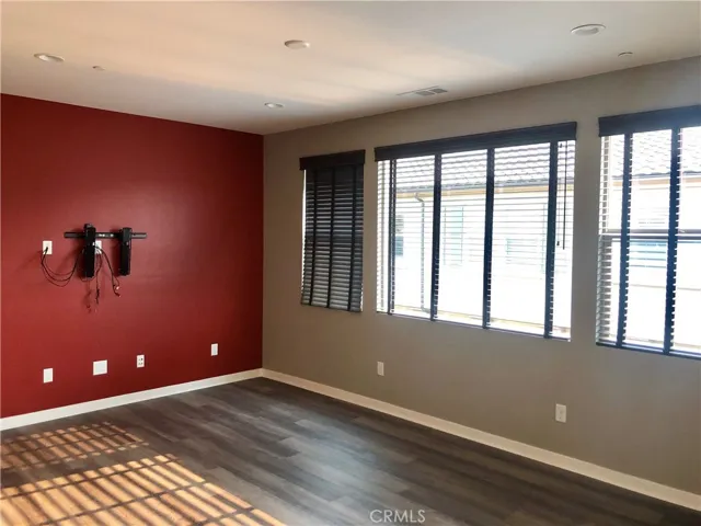 121 Wild Rose, Lake Forest, California 92630