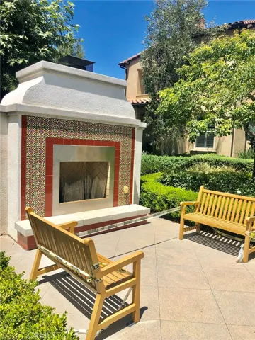 121 Wild Rose, Lake Forest, California 92630