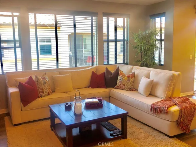 121 Wild Rose, Lake Forest, California 92630