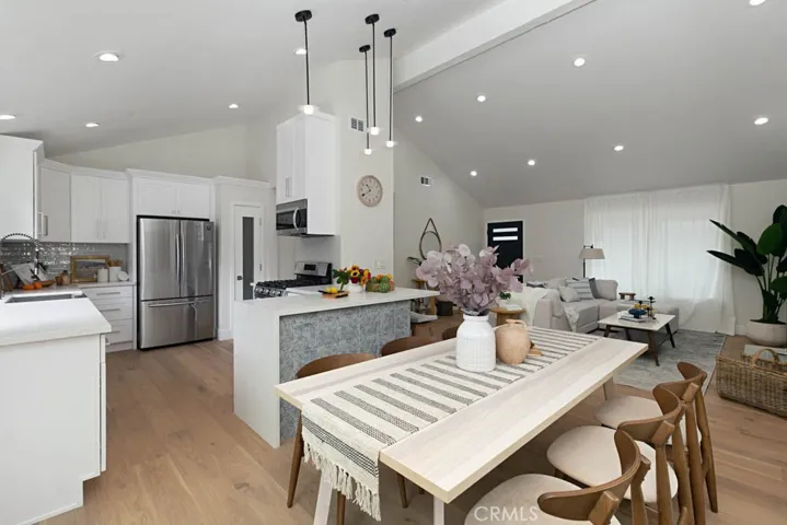 9892 Lapworth Circle, Huntington Beach, California 92646