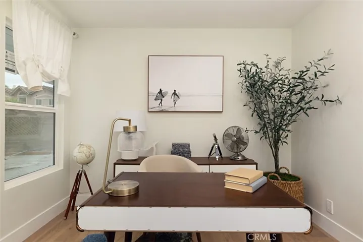 9892 Lapworth Circle, Huntington Beach, California 92646