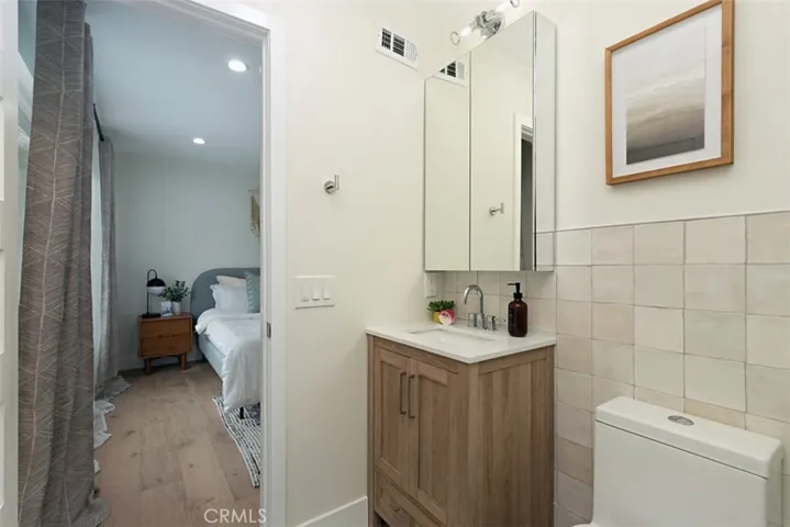 9892 Lapworth Circle, Huntington Beach, California 92646