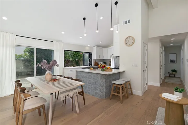 9892 Lapworth Circle, Huntington Beach, California 92646