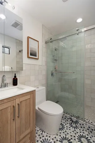 9892 Lapworth Circle, Huntington Beach, California 92646