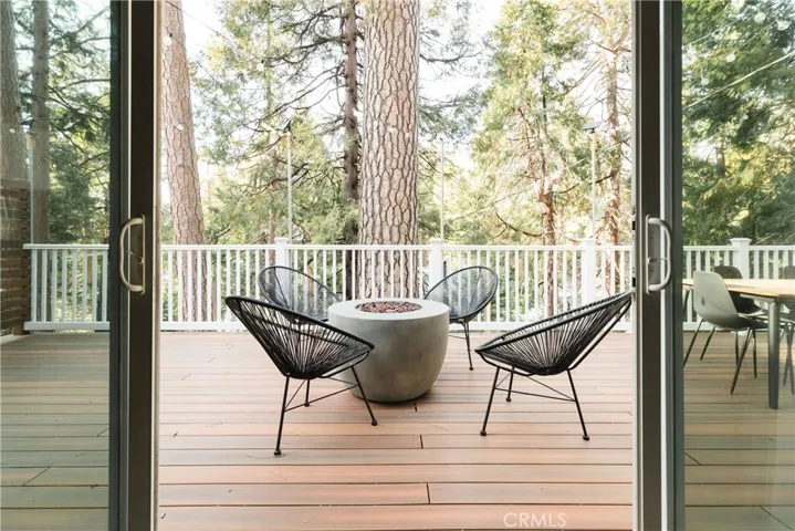 117 Joaquin Miller Road, Lake Arrowhead, California 92352