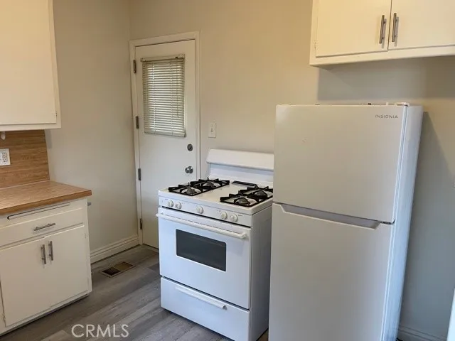 1026 E Imperial Avenue 1, El Segundo, California 90245