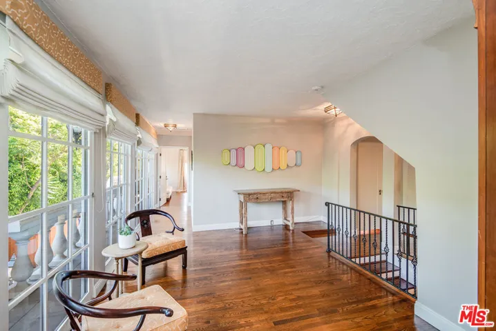 677 S Mccadden Place, Los Angeles, California 90005