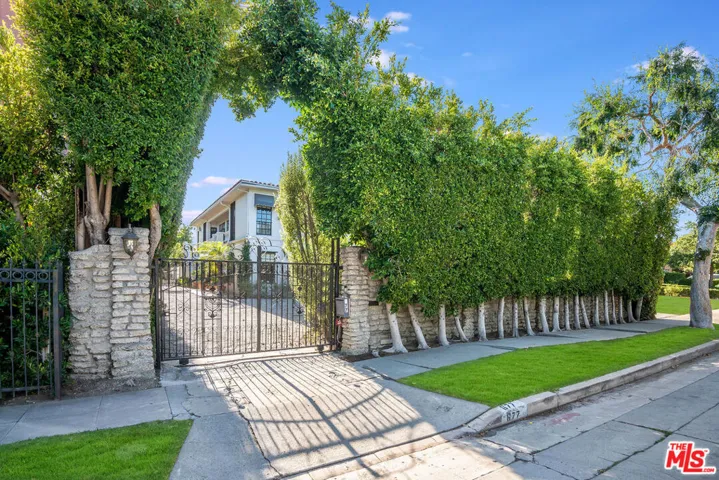 677 S Mccadden Place, Los Angeles, California 90005