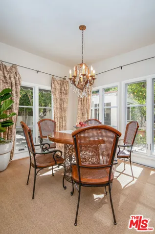 677 S Mccadden Place, Los Angeles, California 90005