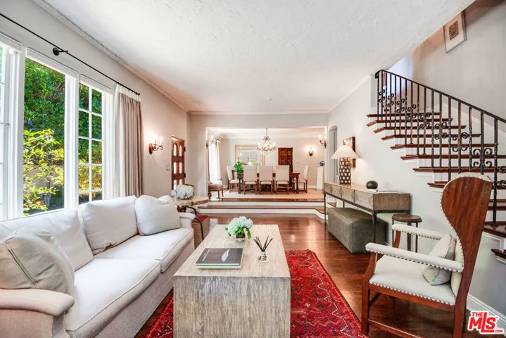 677 S Mccadden Place, Los Angeles, California 90005