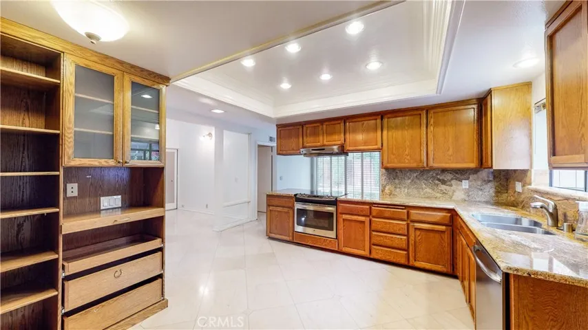 2995 Margaret Drive, Pasadena, California 91107